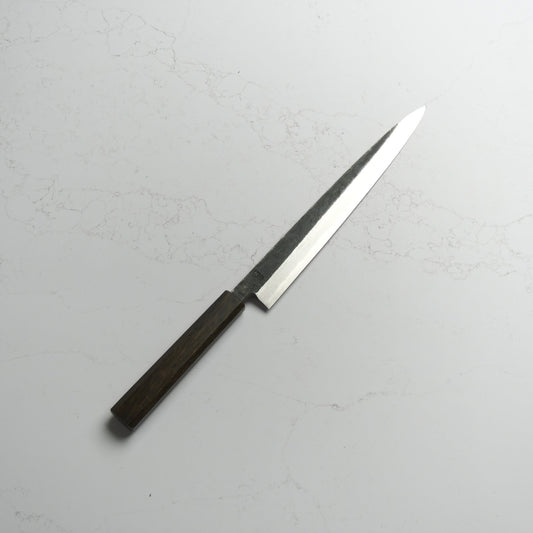 Sakai Kikumori Kikuzuki Kuro Yanagiba 270mm - Blade & Board