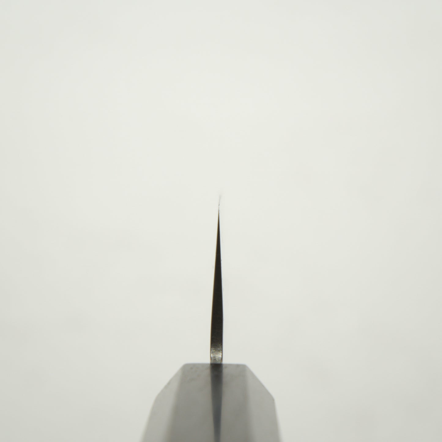 Sakai Kikumori VG10 Tsuchime Damascus Santoku 170mm - Ebony Mono