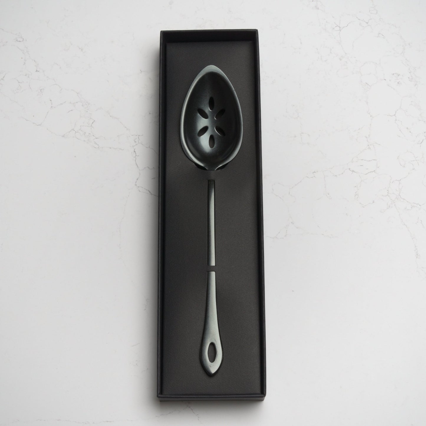 Gestura 00 Kitchen Spoon - Gunmetal - Blade & Board