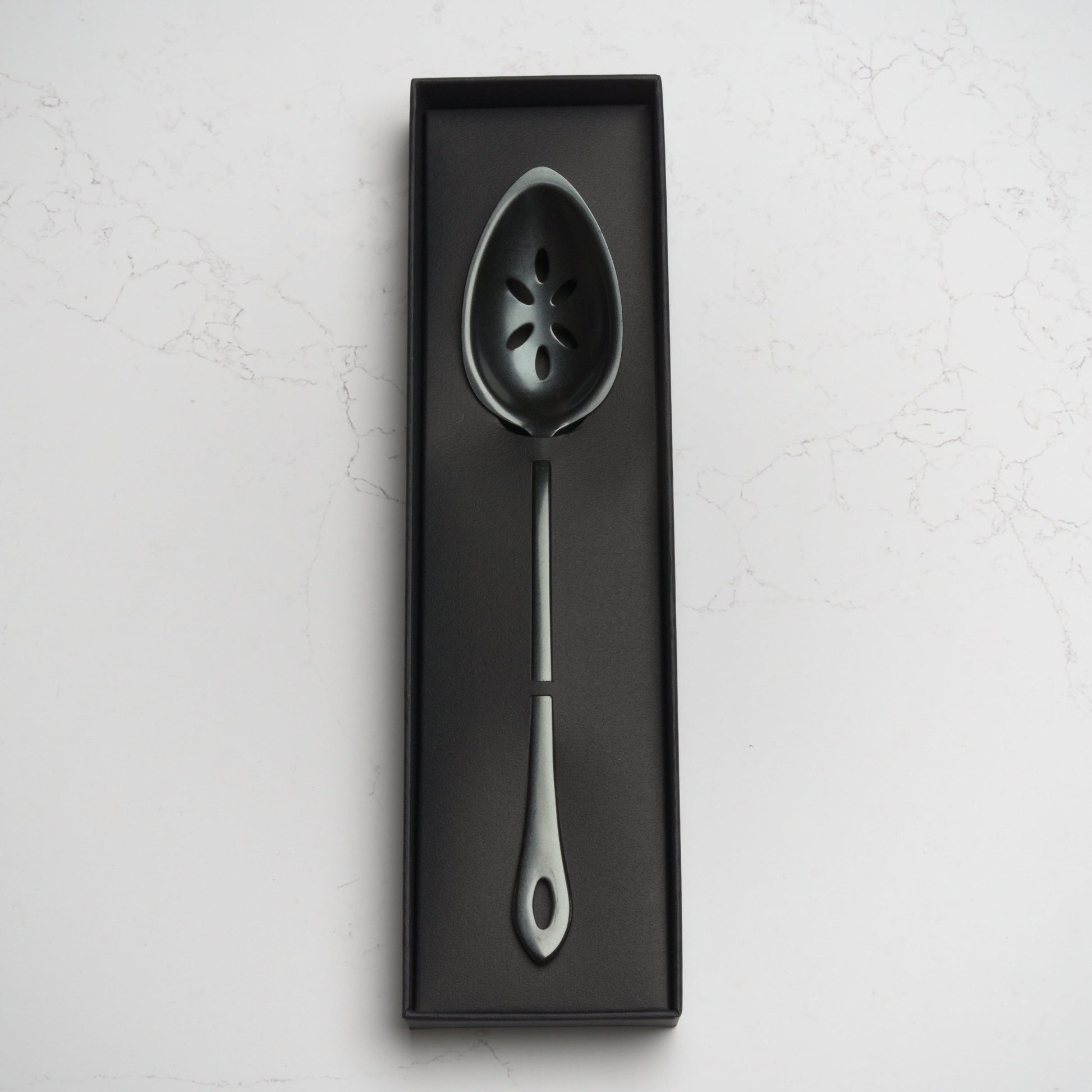 Gestura 00 Kitchen Spoon - Gunmetal - Blade & Board