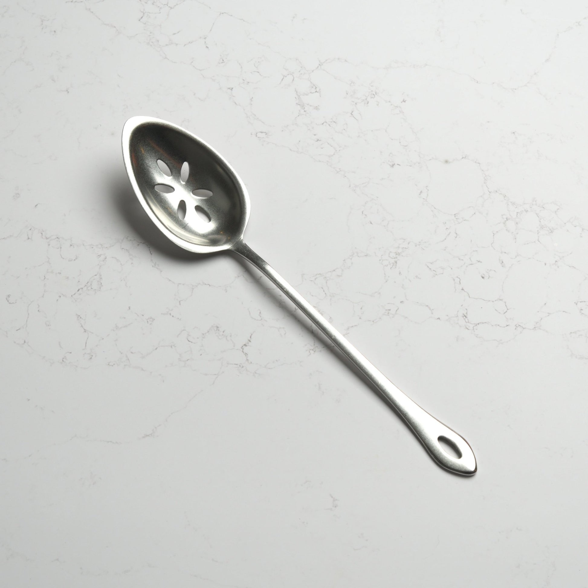 Gestura 00 Kitchen Spoon - Silver - Blade & Board