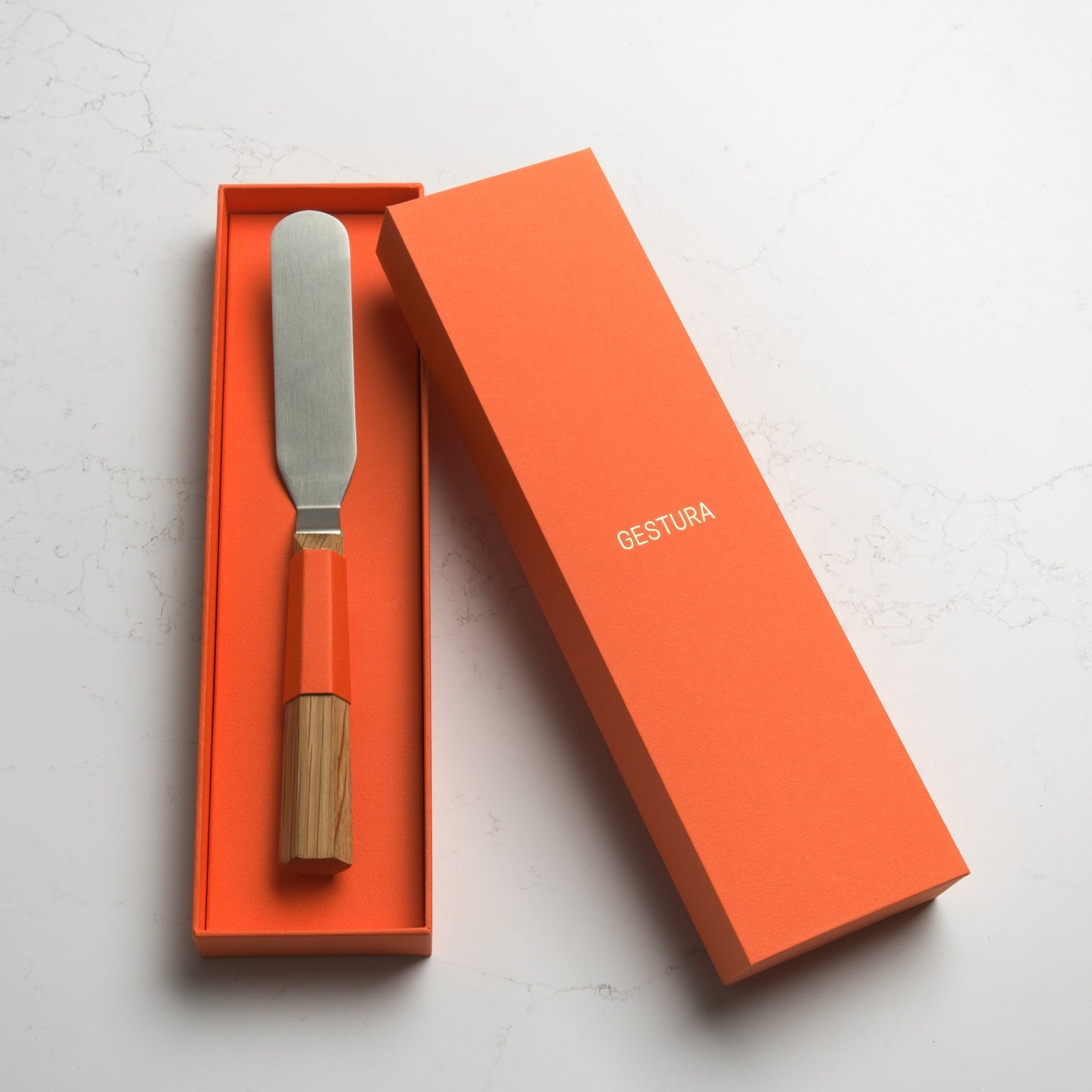 Gestura Esa Offset Spatula - Blade & Board