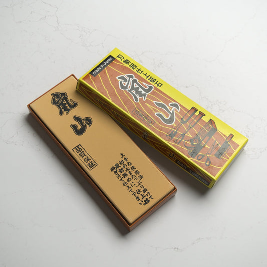 Imanishi Arashiyama 6000 Whetstone - Blade & Board