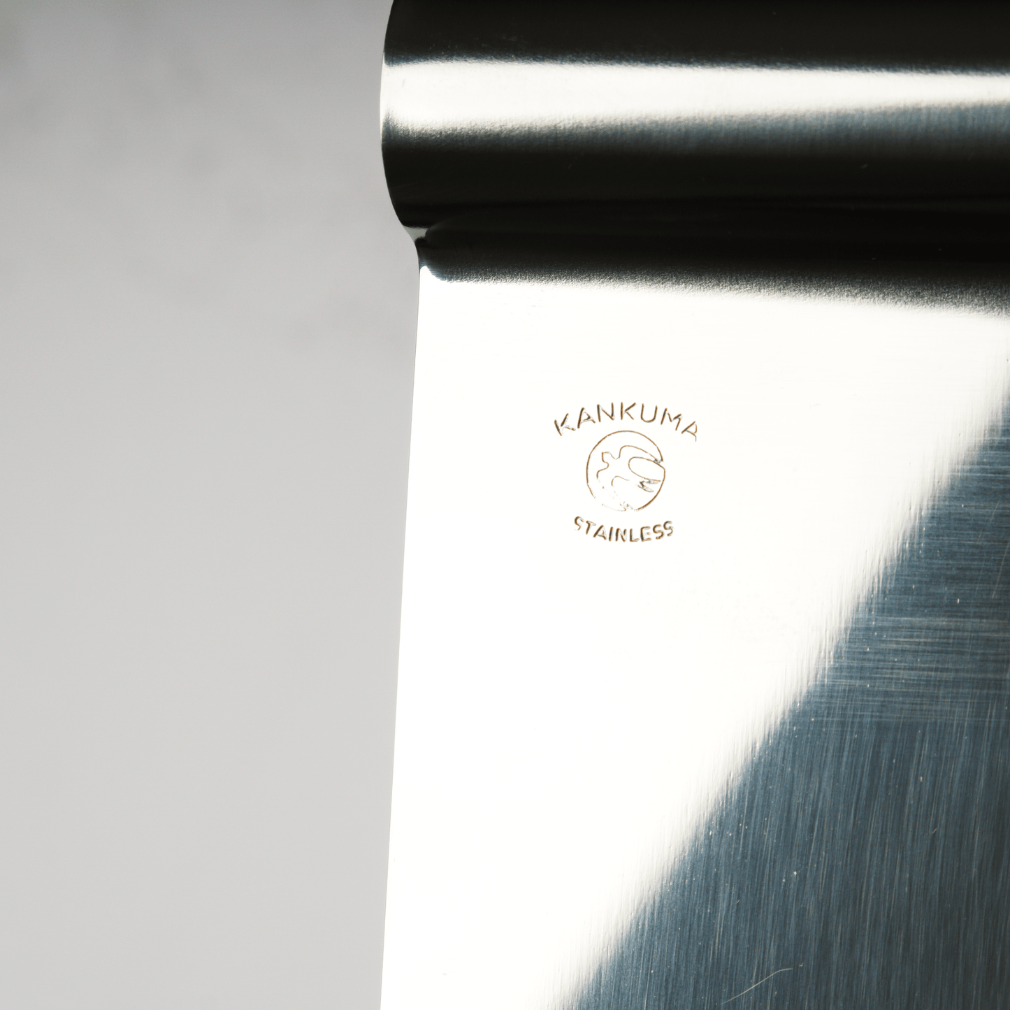 Kanda Bench / Dough Scraper – Japanese Stainless Steel - Blade & Board