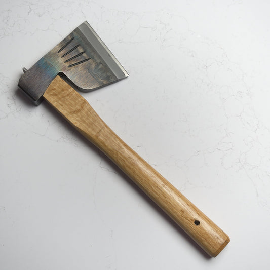 Mizuno Zenko Bakin Axe 570g - Oak Handle - Blade & Board