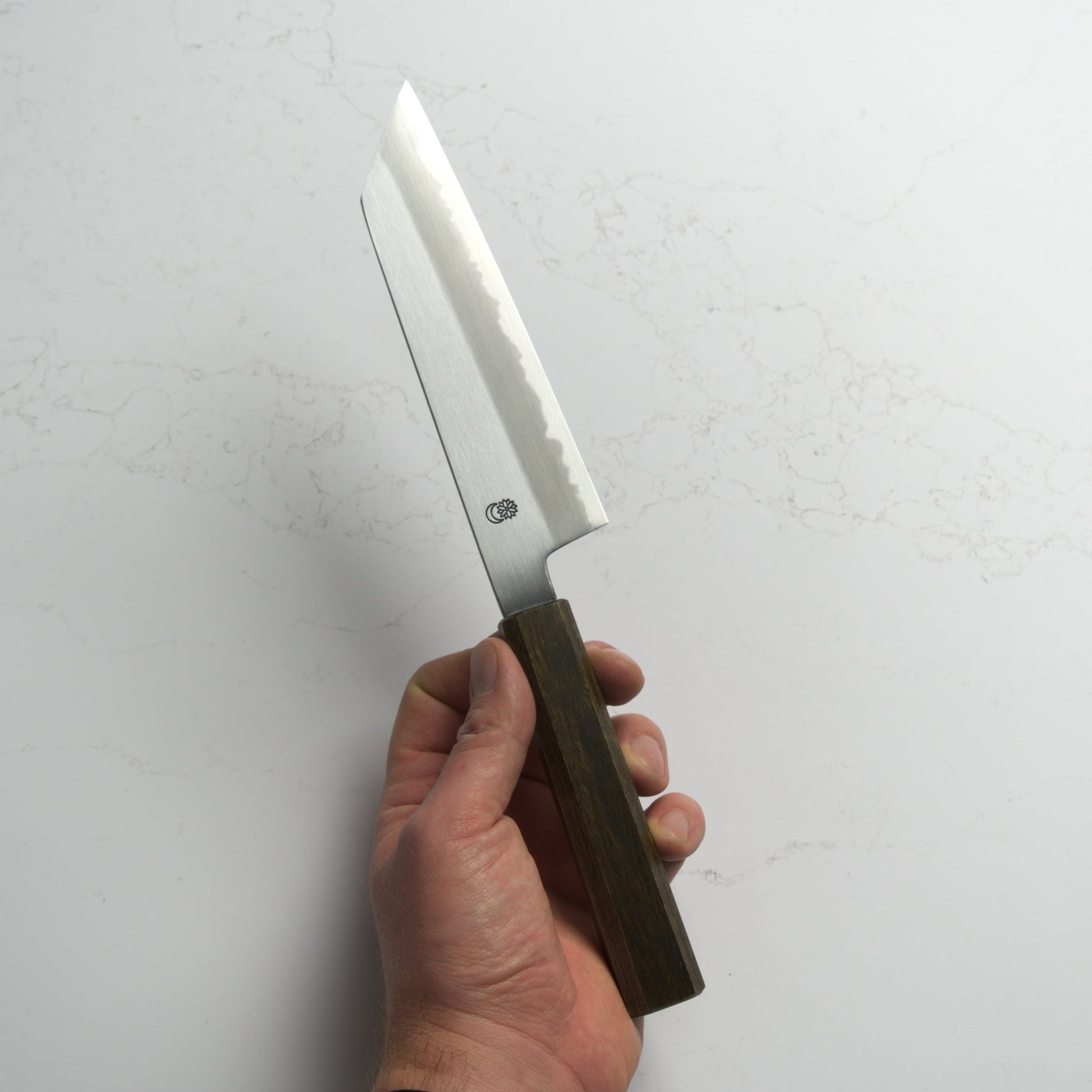Sakai Kikumori Kikuzuki Kasumi Bunka 180mm - Blade & Board