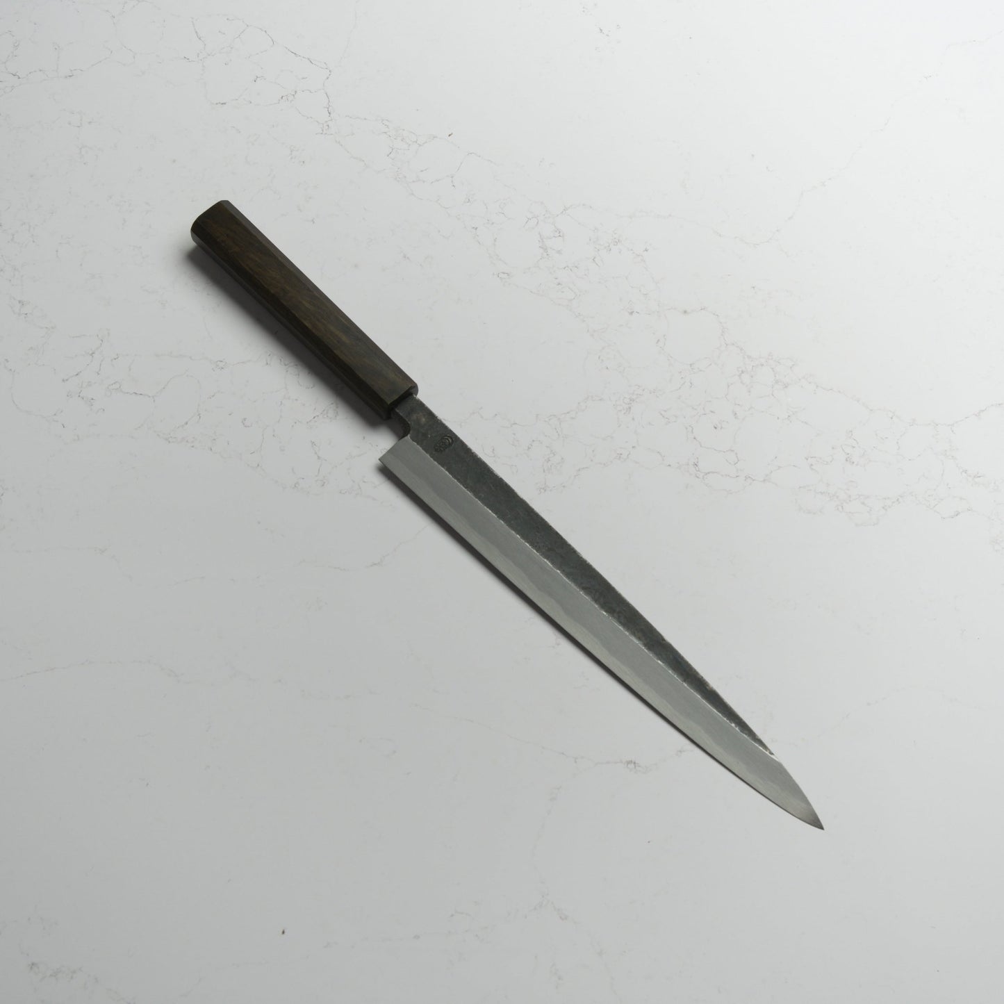 Sakai Kikumori Kikuzuki Kuro Yanagiba 270mm - Blade & Board