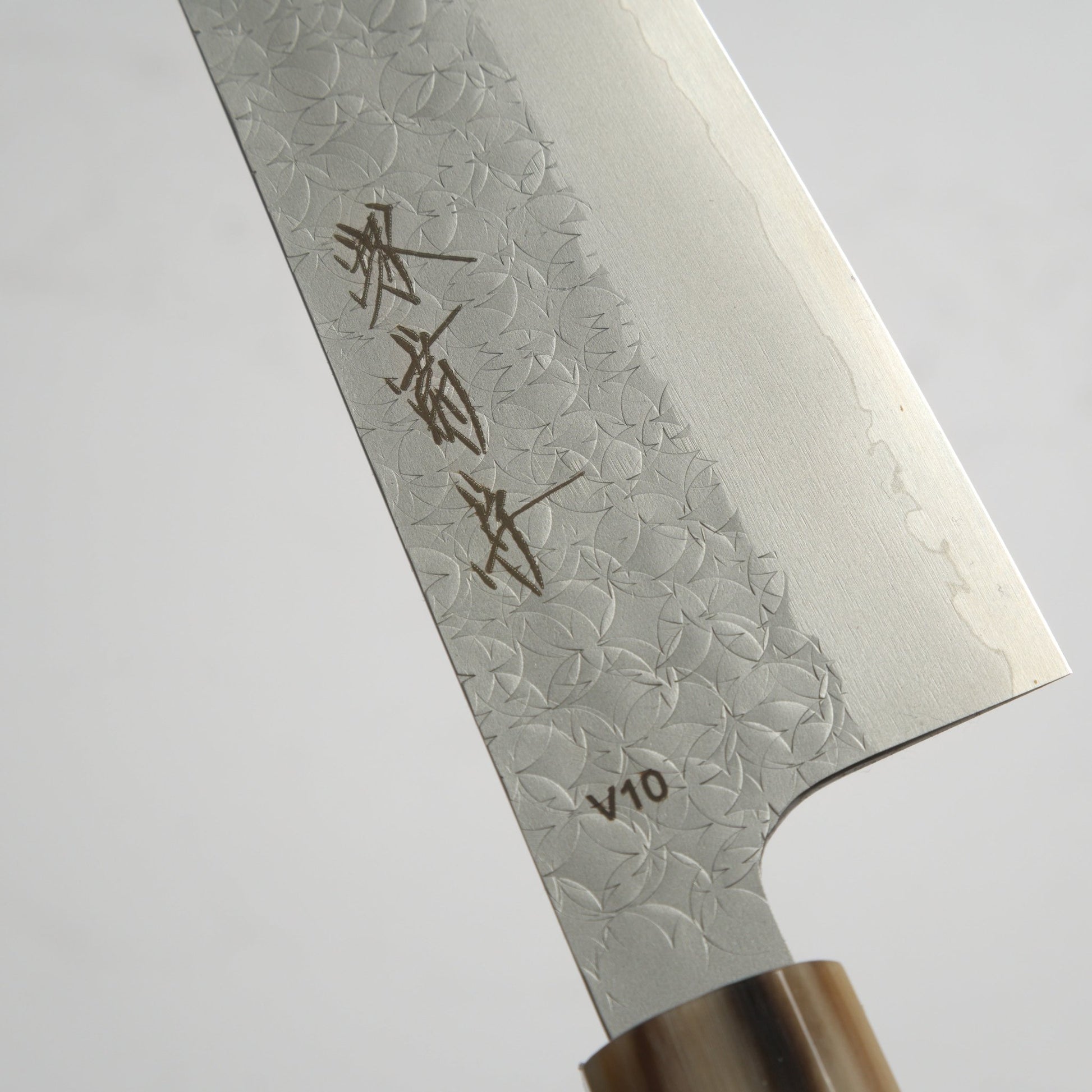 Sakai Kikumori VG10 Bunka 165mm - Blade & Board