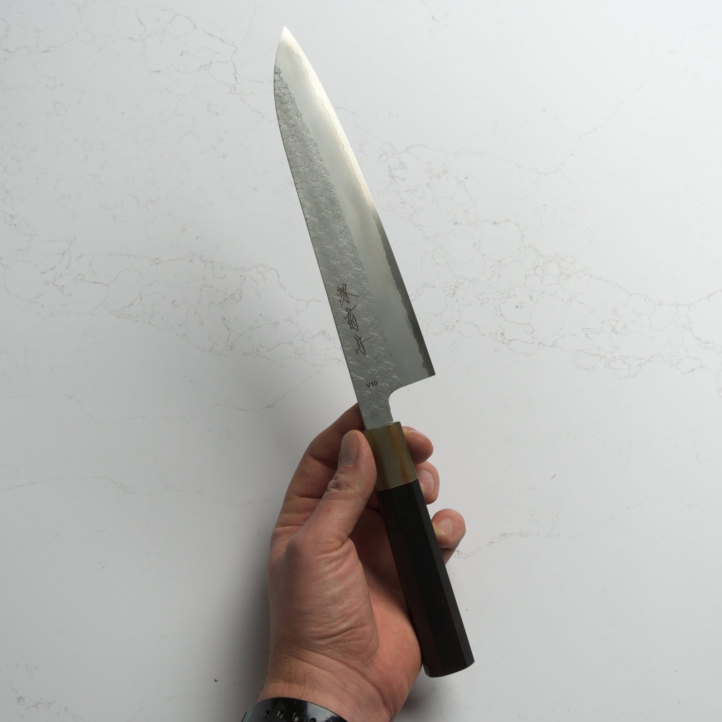 Sakai Kikumori VG10 Gyuto 210mm - Blade & Board